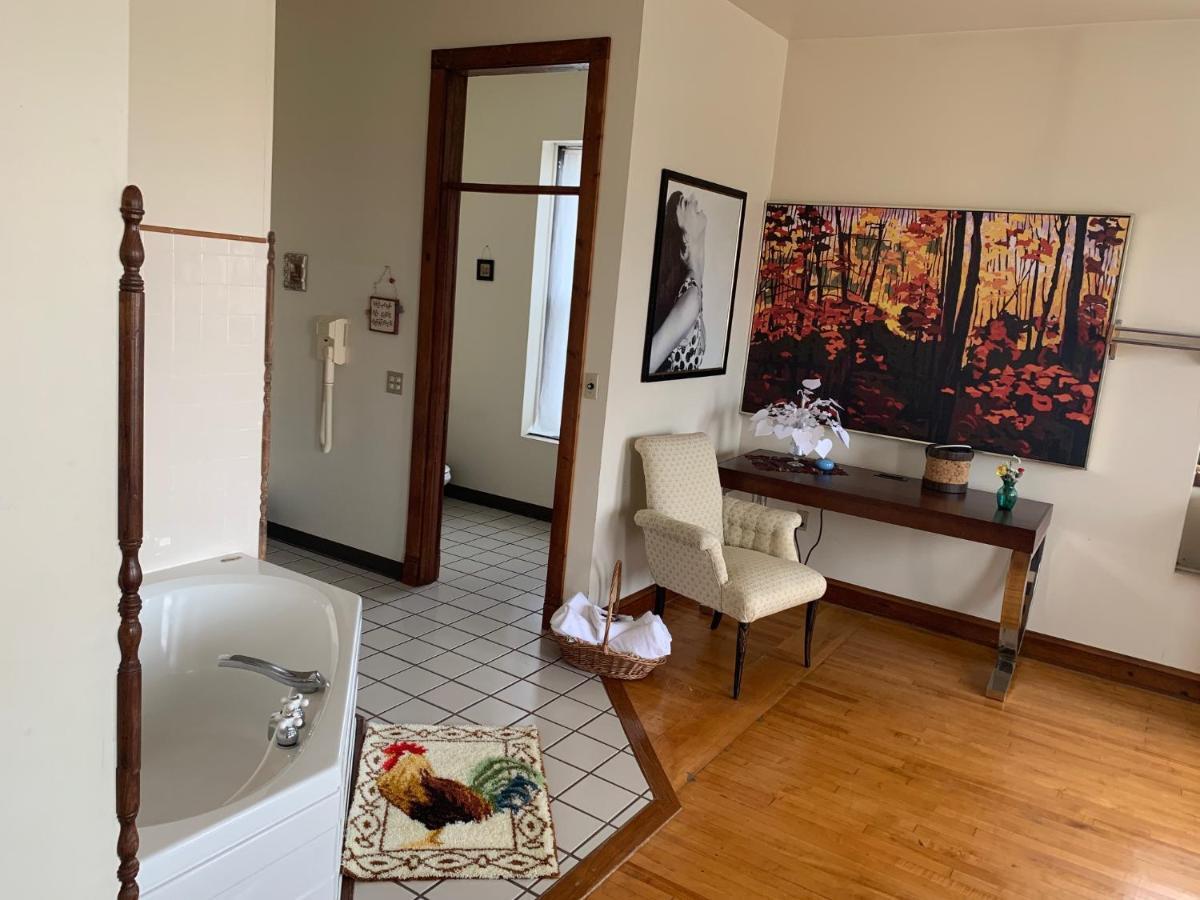 Karsten Hotel Kewaunee Екстер'єр фото